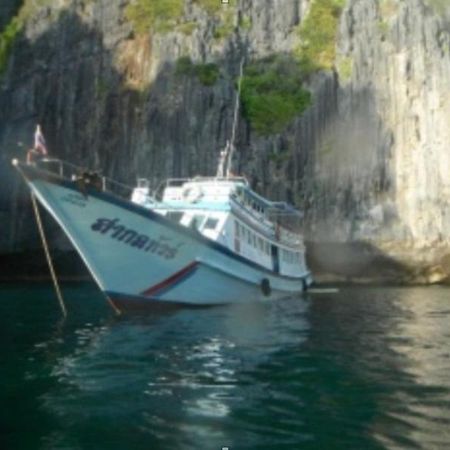 Maya Bay Sleepaboard Resort Koh Phi Phi Ngoại thất bức ảnh